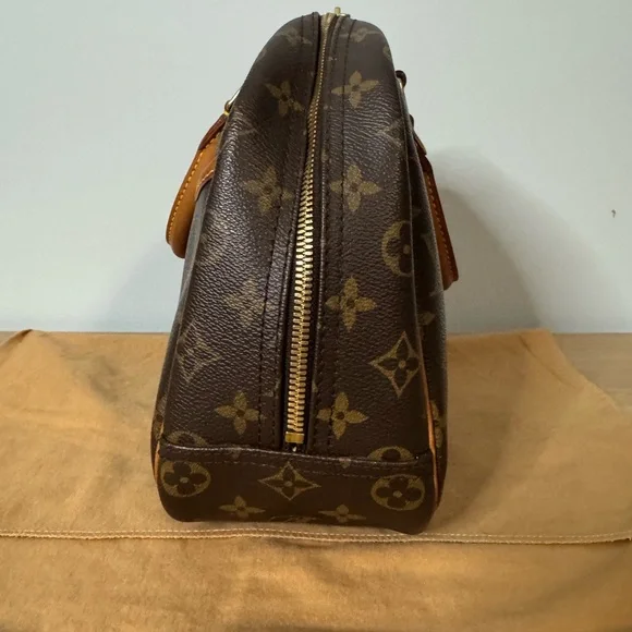Vintage Louis Vuitton Trouville handbag - Picture 2 of 16